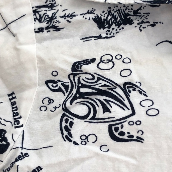 ALOHA FASHION Hawaiian Button Front Shirt - Picture 4 of 13